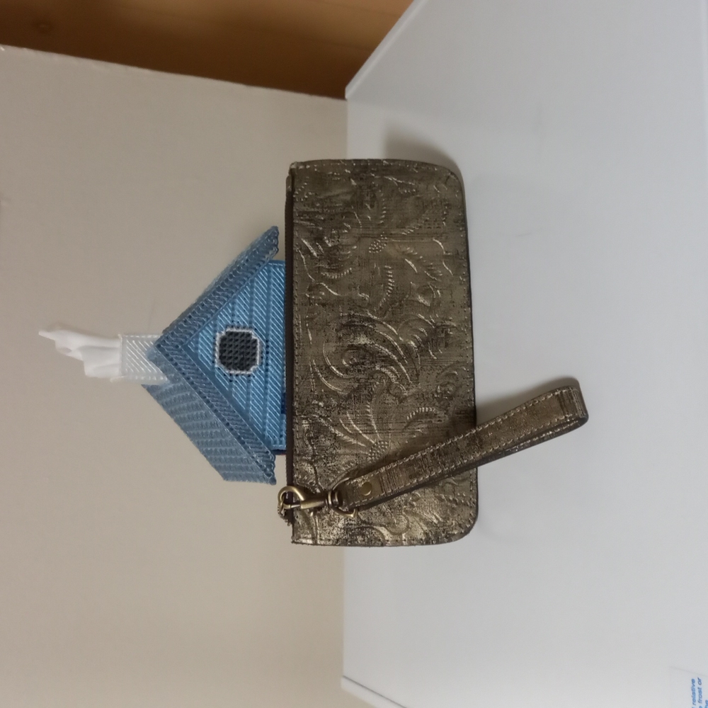 Gorgeous Anuschka Wristlet Wallet